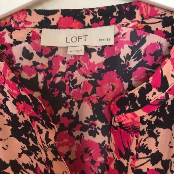 Ann Taylor LOFT Floral Long Sleeves Half-Button Down Blouse Size XXSP - Picture 3 of 7